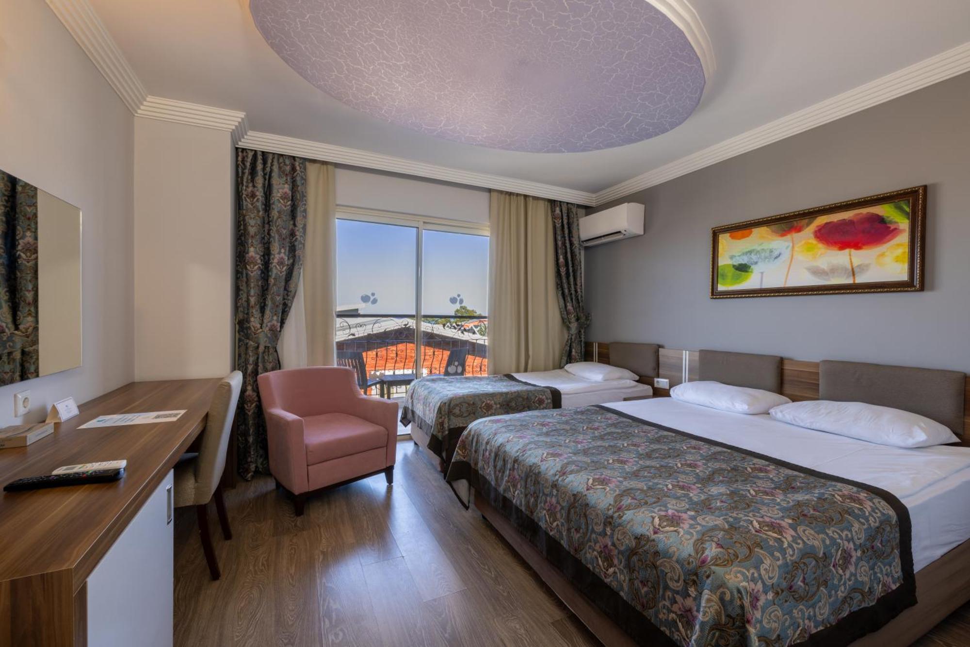 Crystal Aura Beach Resort & Spa Kemer Eksteriør billede