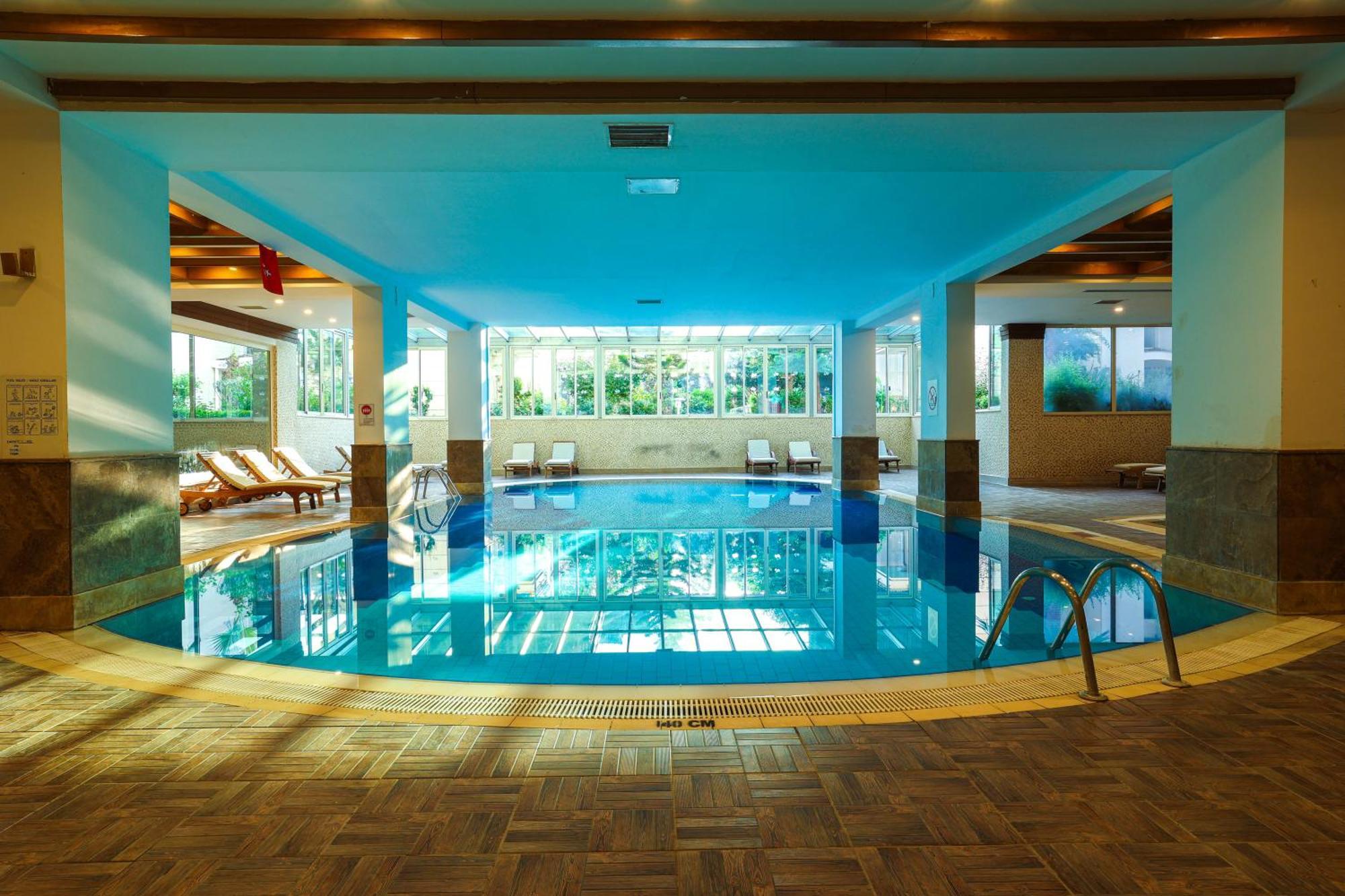 Crystal Aura Beach Resort & Spa Kemer Eksteriør billede