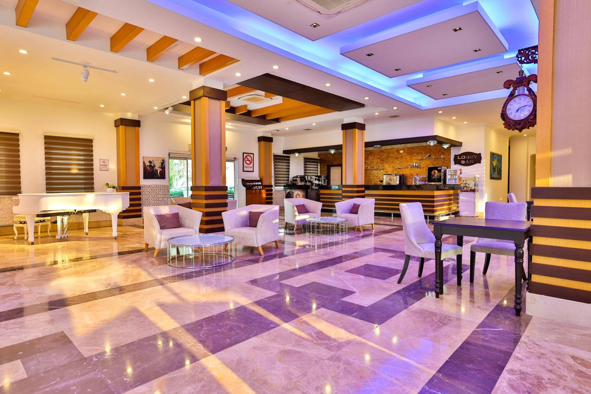 Crystal Aura Beach Resort & Spa Kemer Eksteriør billede