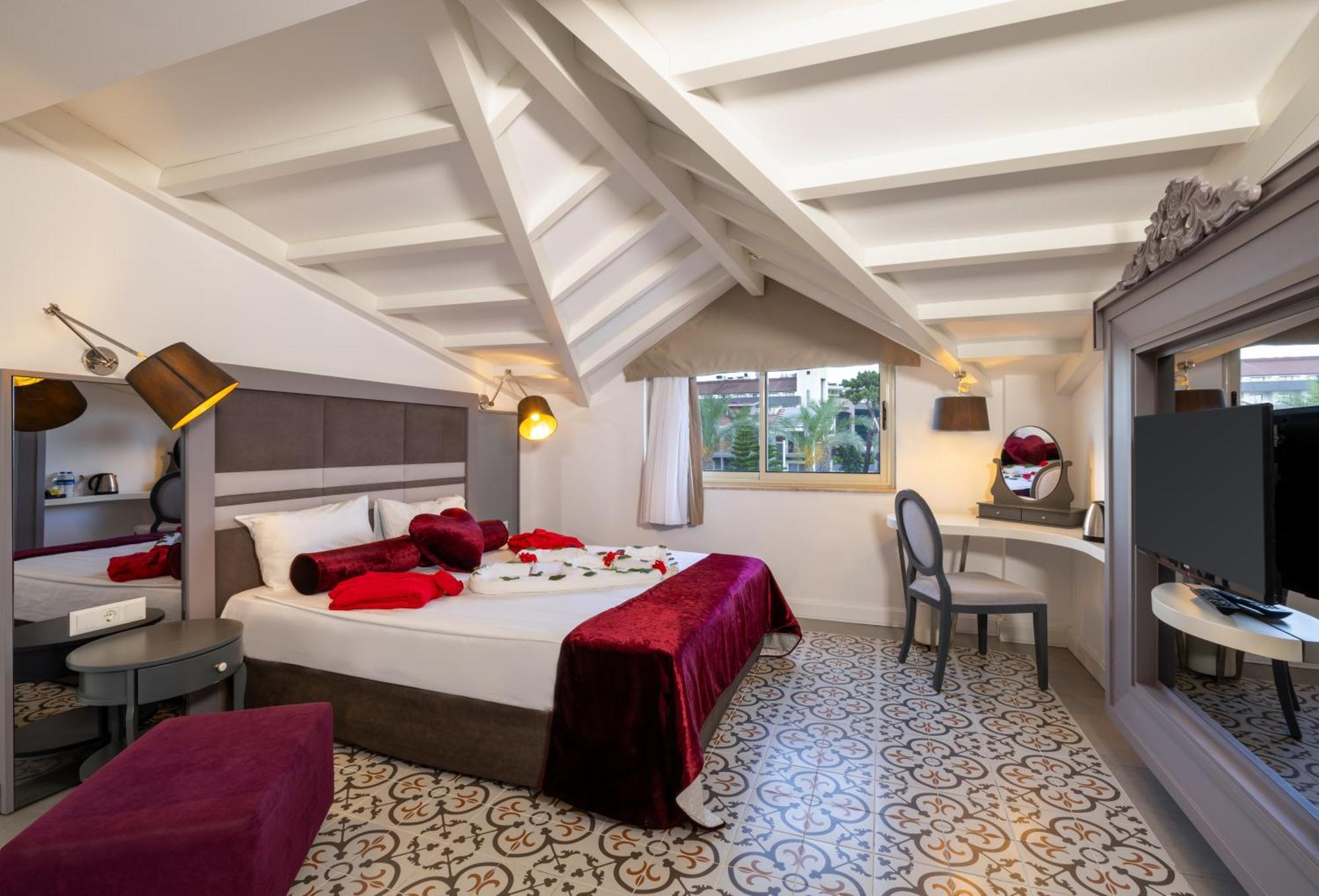 Crystal Aura Beach Resort & Spa Kemer Eksteriør billede